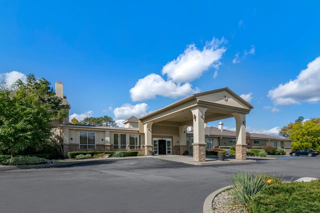 Comfort Inn Glenmont Exterior