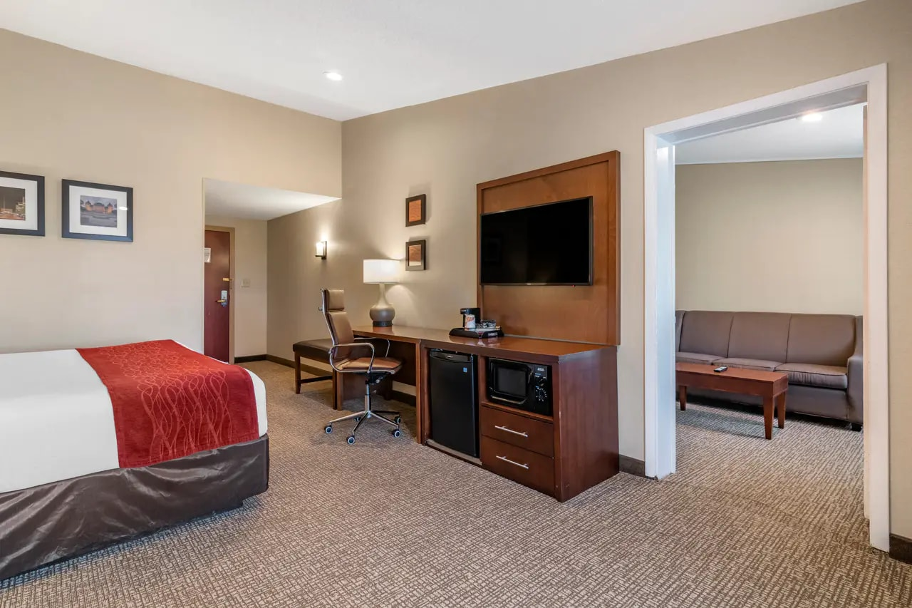 King Bed Guest Suite
